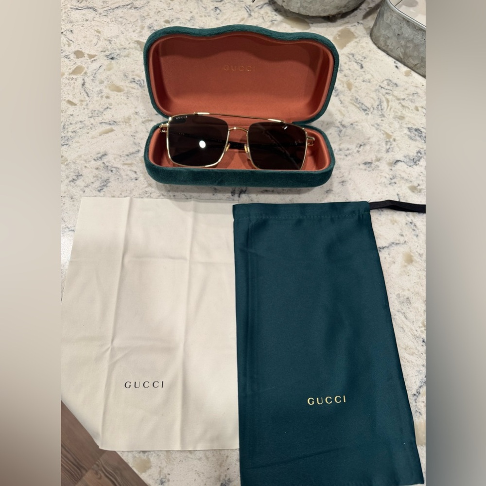 Gucci glasses